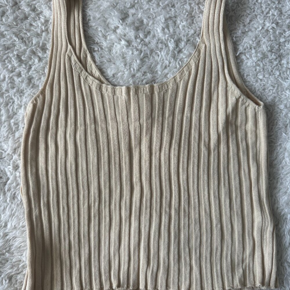 Sweater Knit Tank Top - Picture 2 of 3